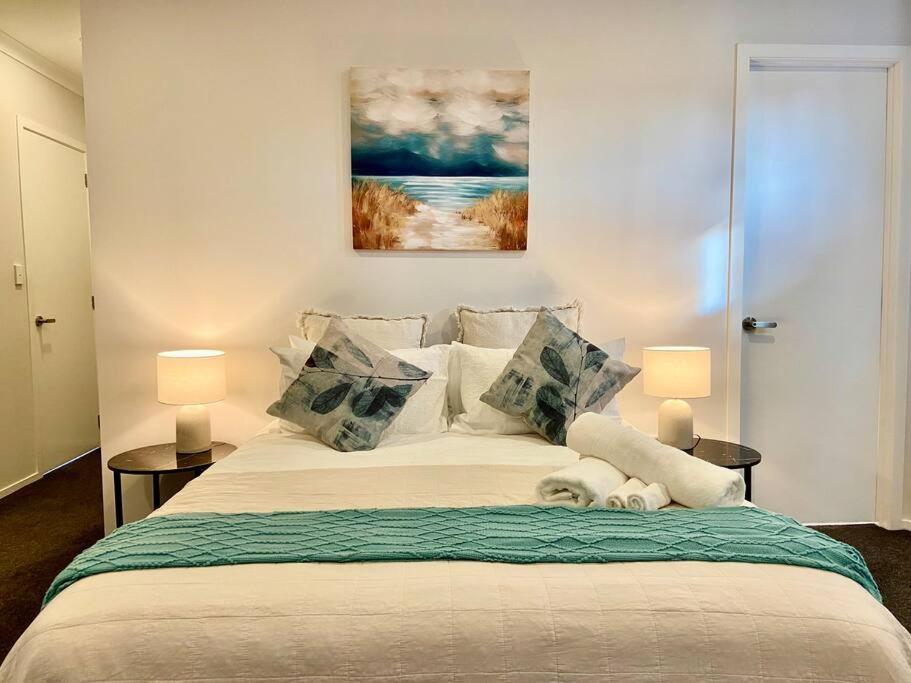 המילטון Morden Spacious New House מראה חיצוני תמונה
