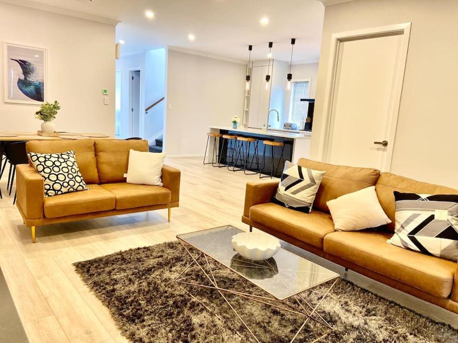 המילטון Morden Spacious New House מראה חיצוני תמונה